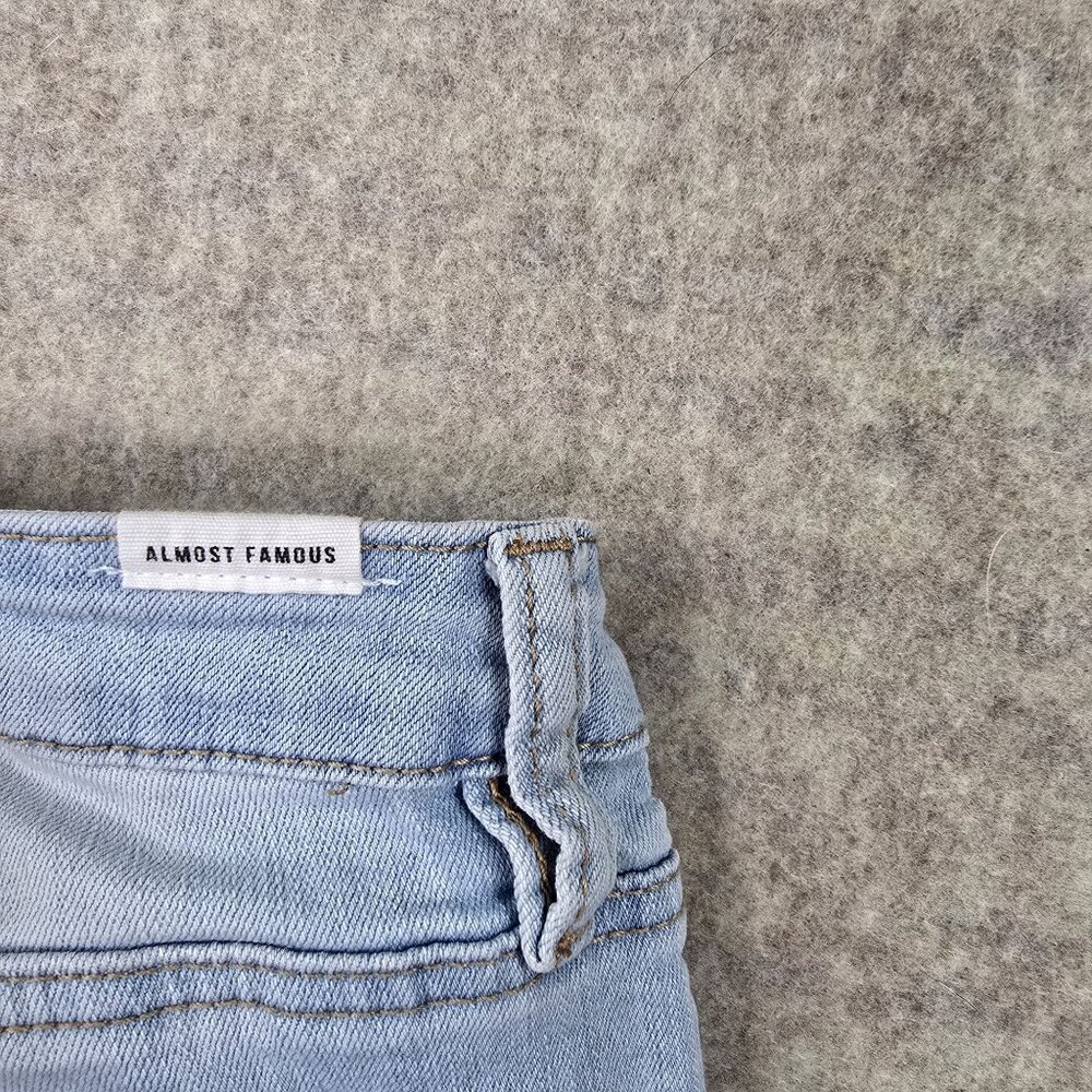 Almost Famous Light Blue Womens Distressed Flared Jeans Size 9 - Picture 4 of 9